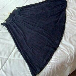 Serra Ladies Skirt